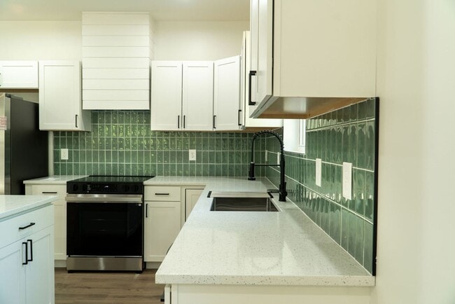 Building Photo - New Construction near the Chilhowee Event Center!!