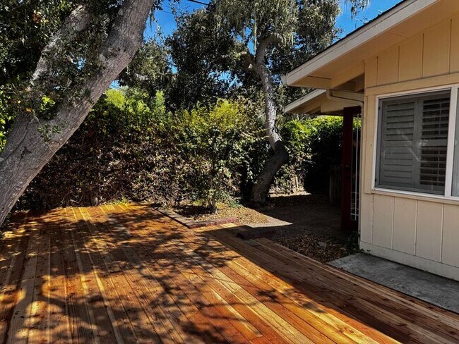Building Photo - Charming Two Bedroom Pacific Grove Home