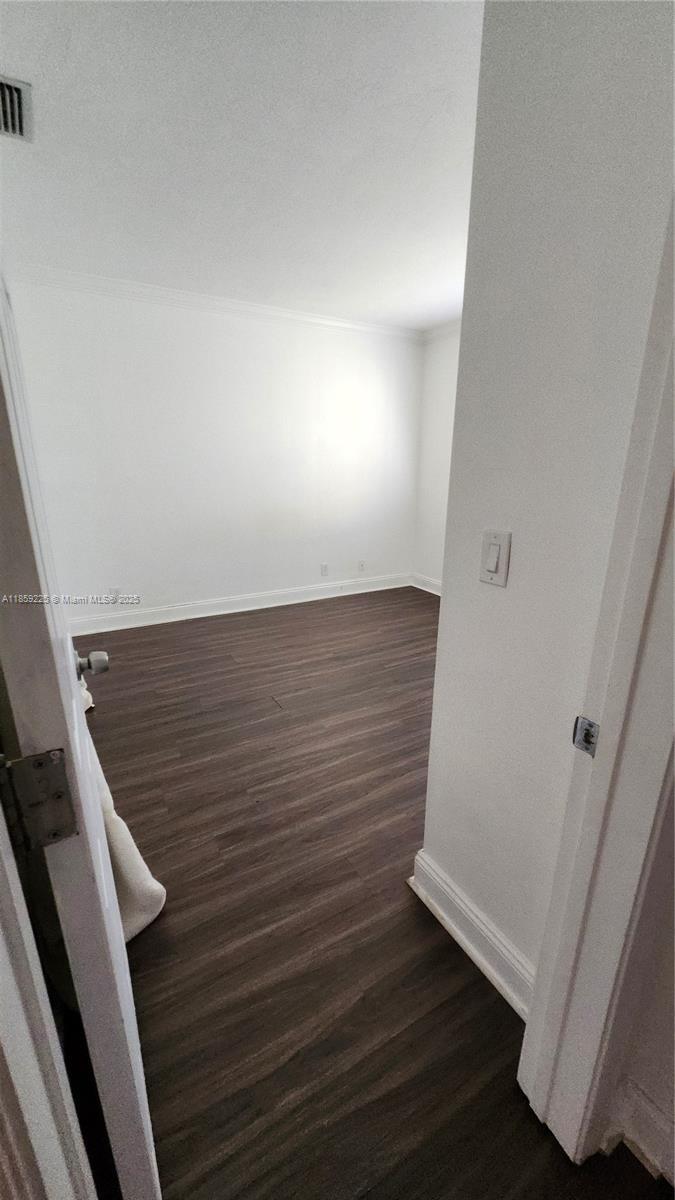 Building Photo - 3 Forest Hills Ln