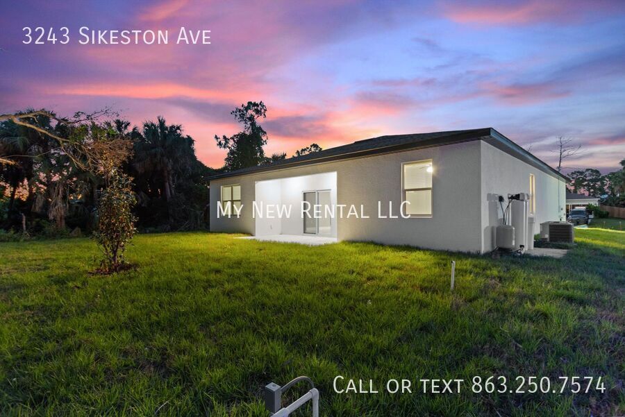 Building Photo - 3243 Sikeston Ave