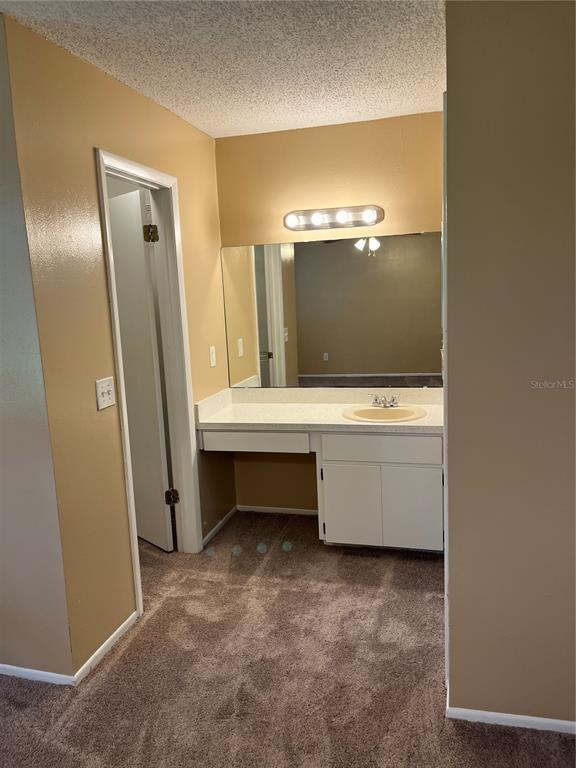 Building Photo - 11747 Whitewing Ct