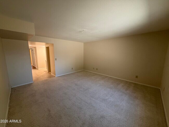 Building Photo - 10402 E Regal Dr