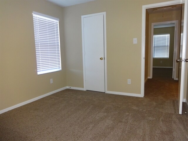 Building Photo - 15722 Youpon Valley Dr