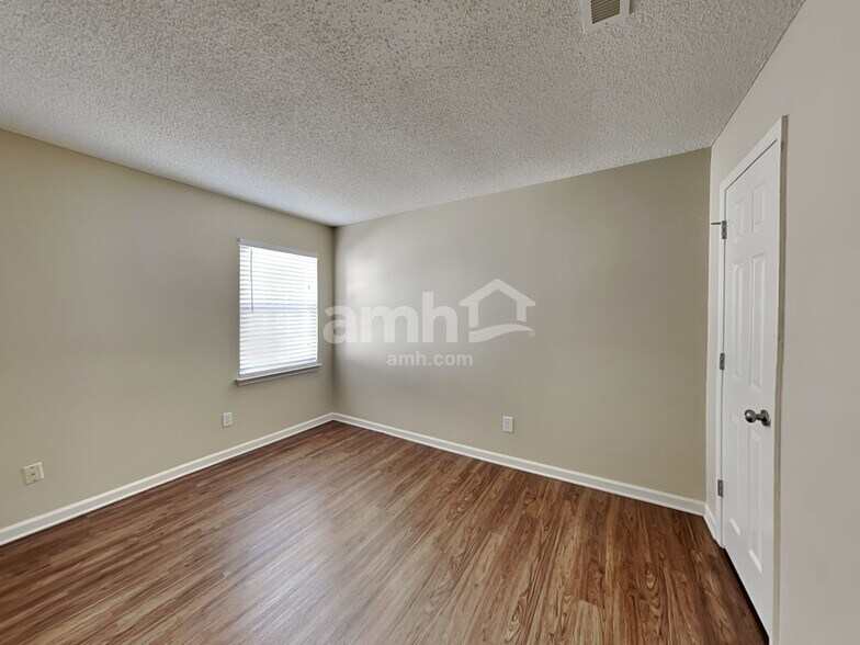 Building Photo - 2888 Shadow Brook Ct NW
