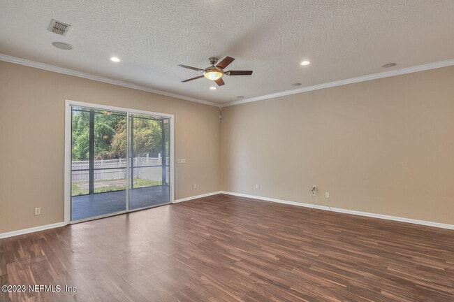 Building Photo - 860 Briarcreek Rd