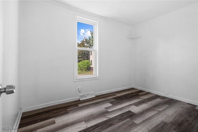 Building Photo - 2387 29th St SW