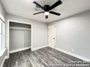 Building Photo - 7569 Windsor Oaks