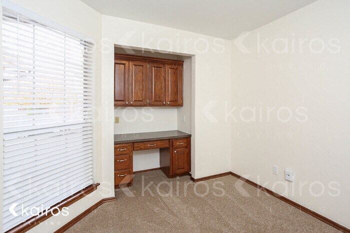 Building Photo - 1216 SW 129th St