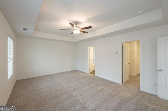 Building Photo - 182 Parkwood Dr