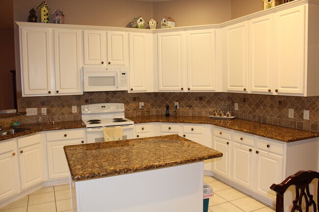 Building Photo - 4417 Blooming Garden Ct