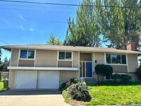 Building Photo - Gorgeous 4-Bd House | Huge Deck, Huge Fenced Yard, & Bonus Room!