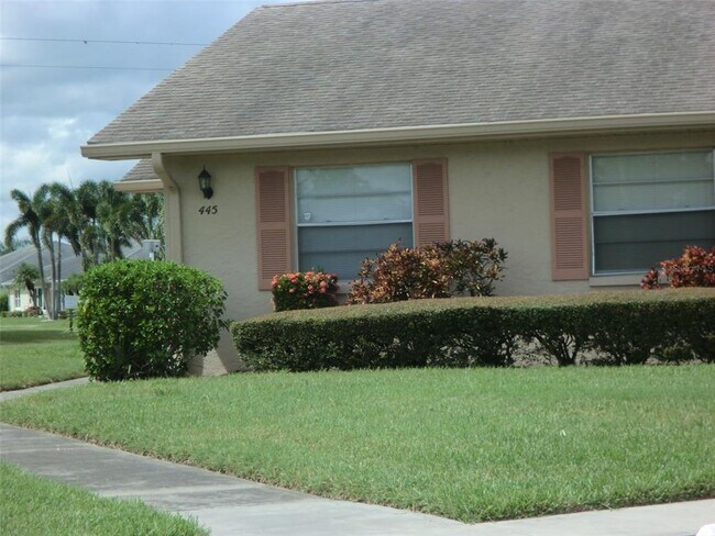 Primary Photo - 445 Gloucester Blvd
