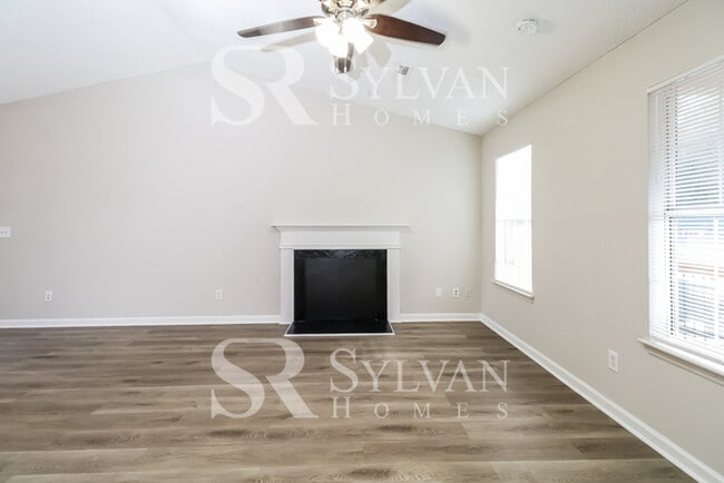 Building Photo - Living where You Love is Good for your Heart!