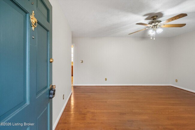 Building Photo - 9806 Mary Dell Ln