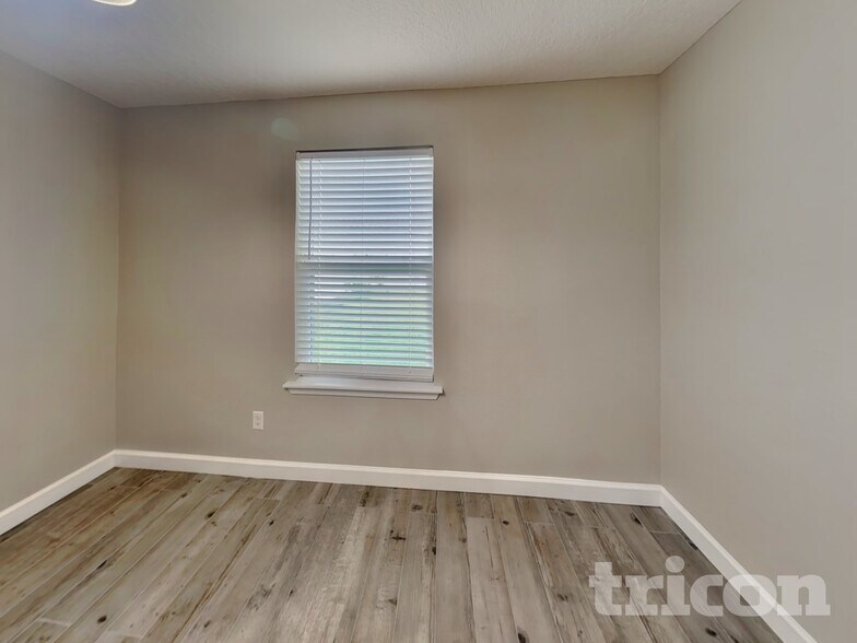 Building Photo - 77089 Crosscut Wy