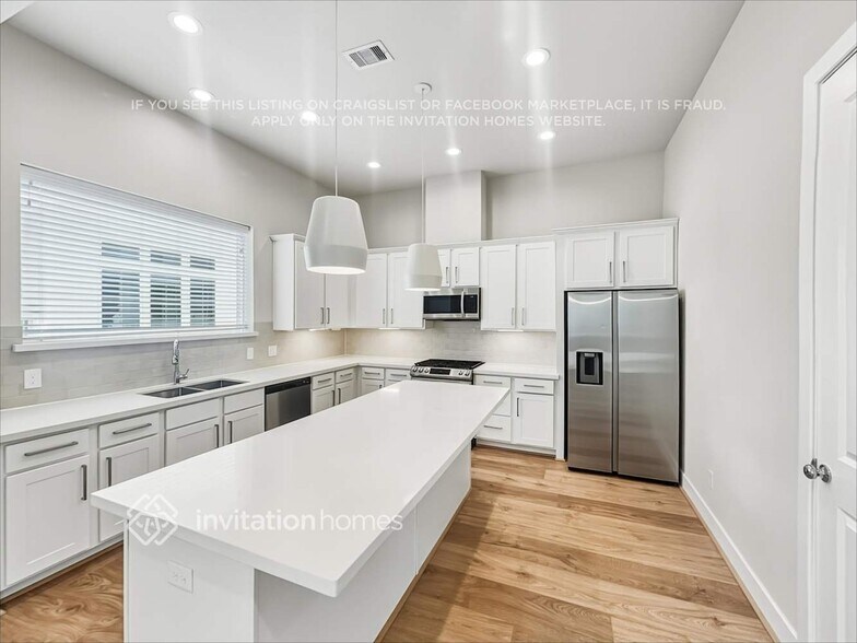 Building Photo - 6317 Paddington Bnd Dr