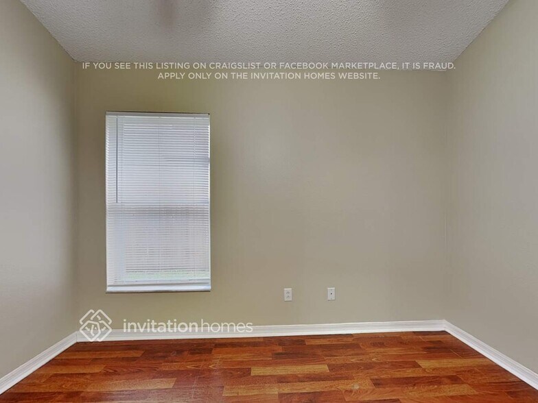 Building Photo - 5641 Paddock Trail Dr