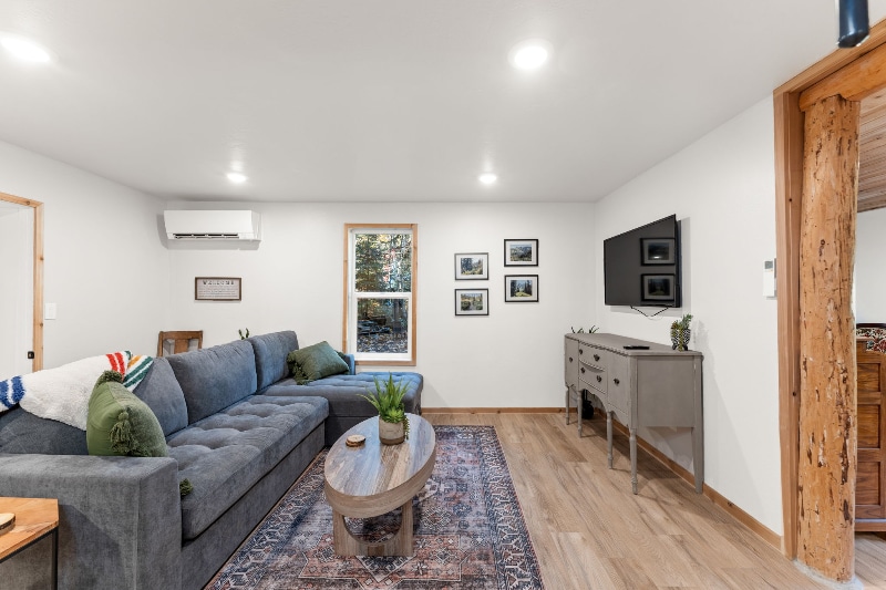 Building Photo - 13989 ID-97