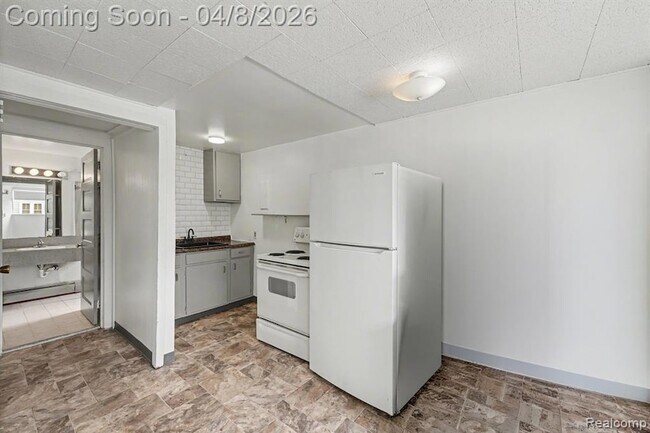 Building Photo - 434 N Hamilton St