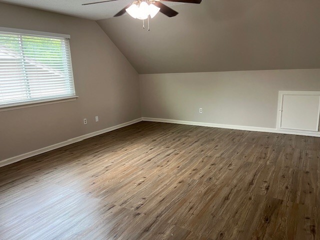 Building Photo - 7407 Navidad Rd