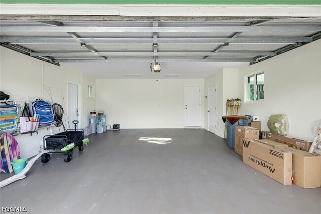 Building Photo - 969 Fish Crow Rd