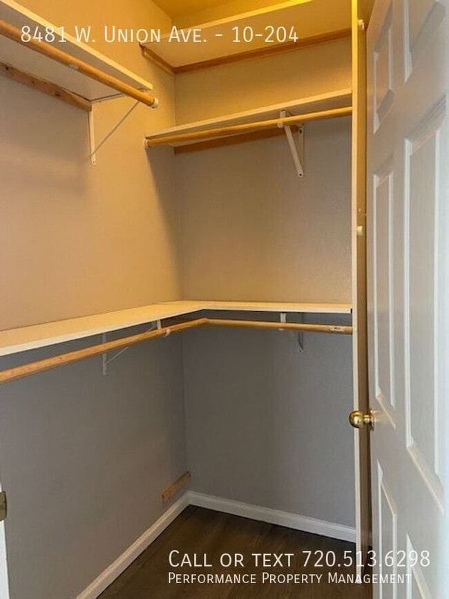 Building Photo - 8481 W Union Ave