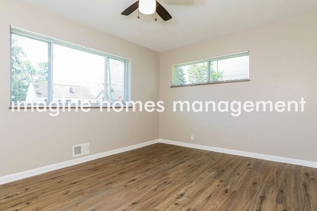 Building Photo - 7708 Arlington Avenue