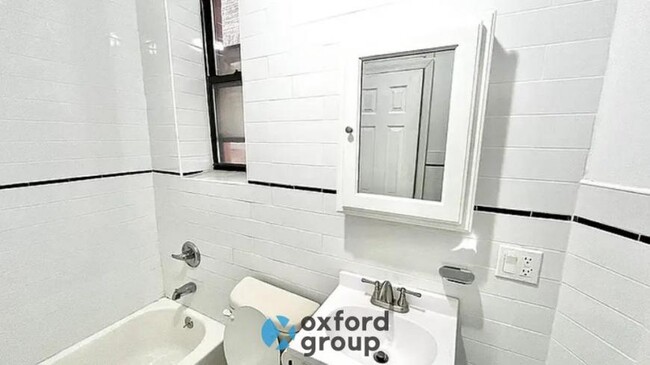 Building Photo - 1 bedroom in BRONX NY 10454