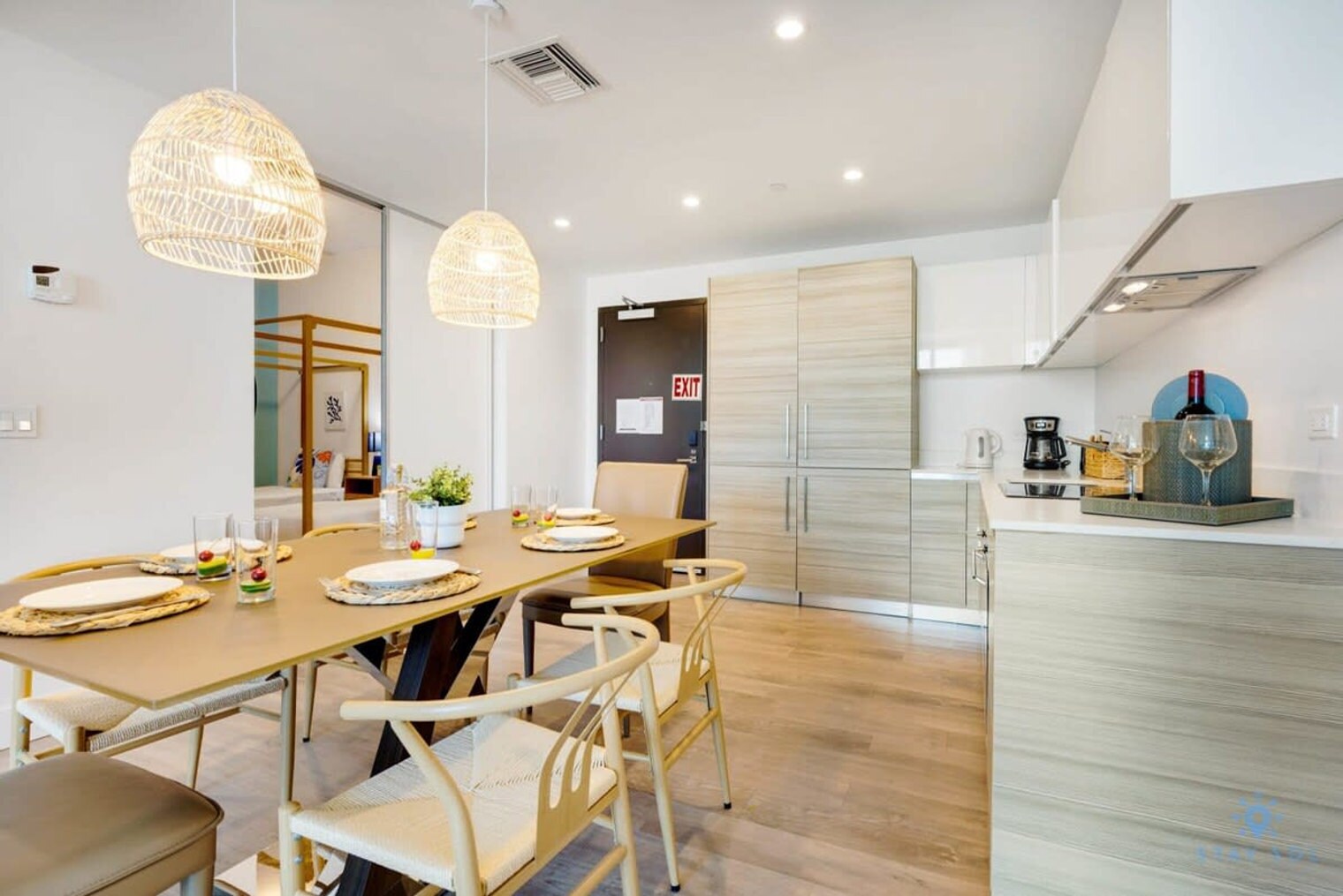 Building Photo - 777 N Ocean Dr