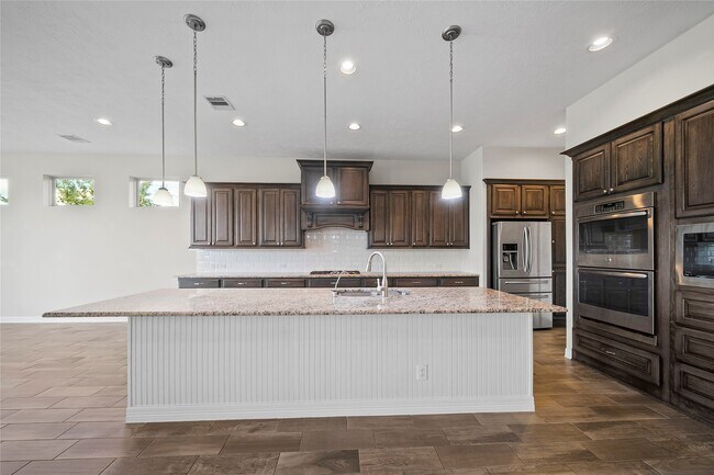 Building Photo - 2823 Maple Oak Ln