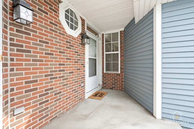 Building Photo - 5580 Lavender Ct