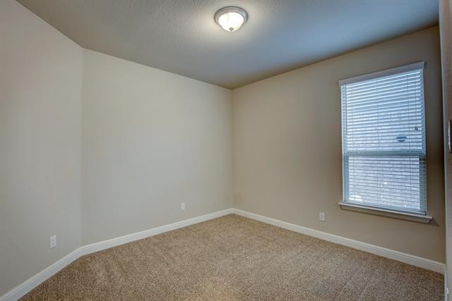 Building Photo - 2316 Tattler Trl