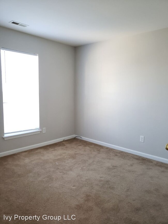 Building Photo - 3 br, 2 bath House - 11032 Carver Pond Rd.