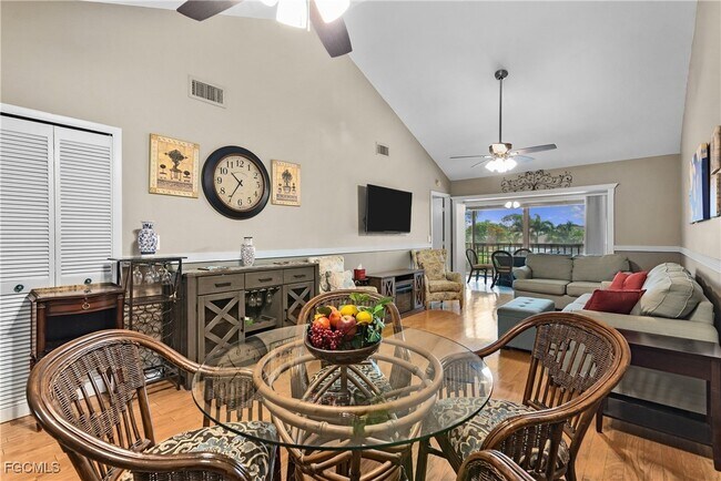 Building Photo - 15140 Riverbend Blvd