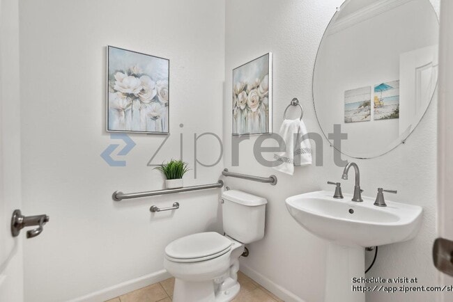 Building Photo - 28530 Gulfport Cir