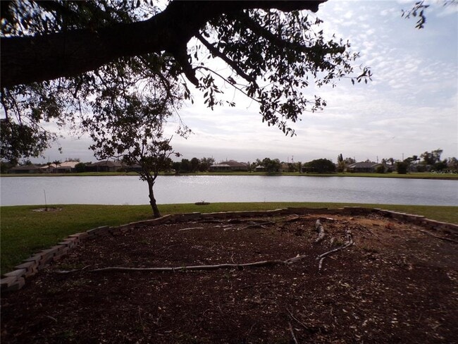 Building Photo - 2437 Greenland Ct