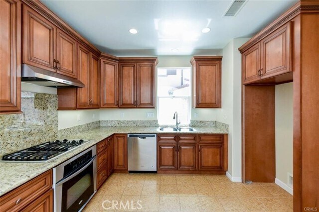 Building Photo - 55 Hallmark