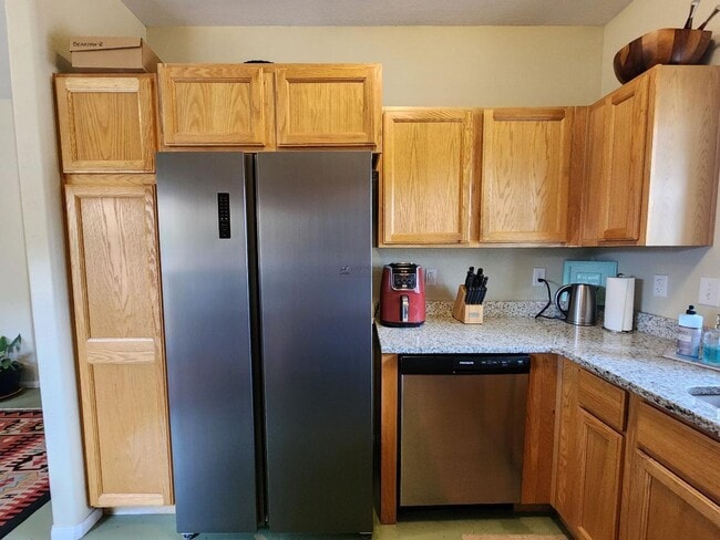 Building Photo - 4028 Paseo del Sol