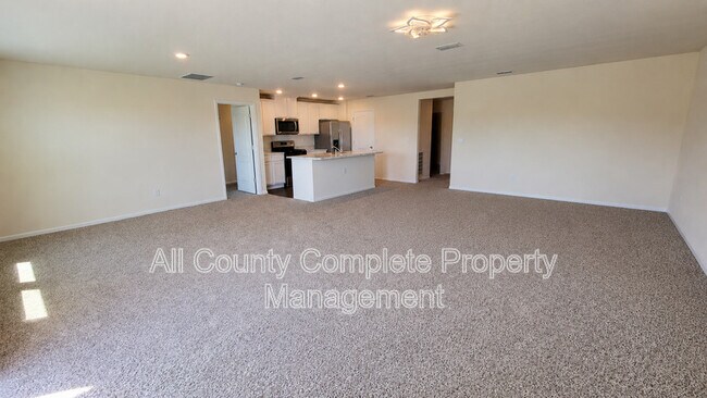 Building Photo - 121 Aveiro Wy