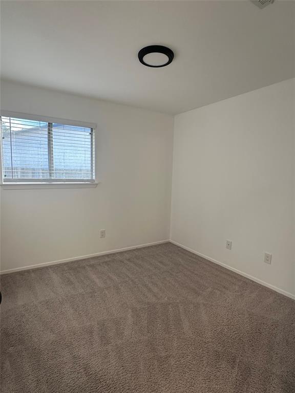 Building Photo - 7621 Scenic Brook Dr