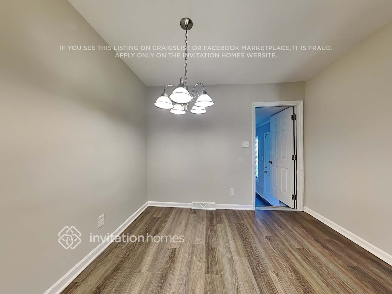 Building Photo - 7112 David Ave