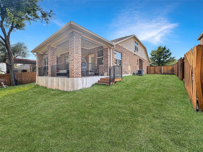 Building Photo - 4416 Trinity Woods St