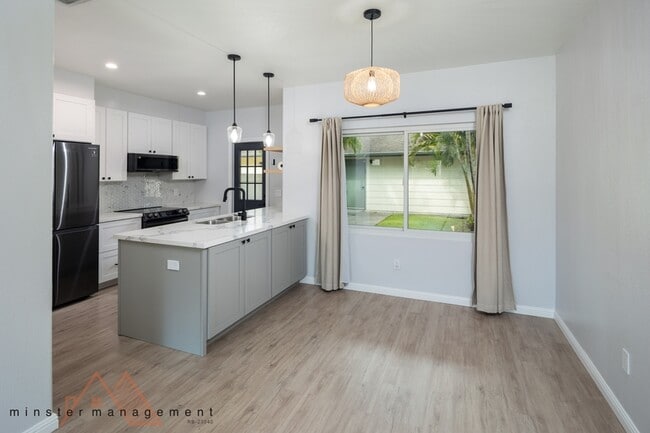 Building Photo - 91-6590-6590 Kapolei Pkwy