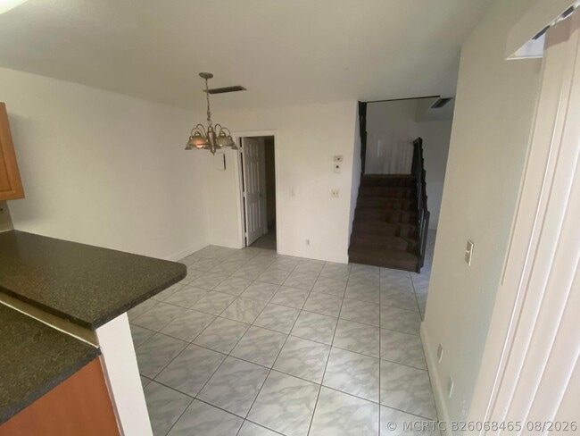 Building Photo - 2370 Waterside Dr