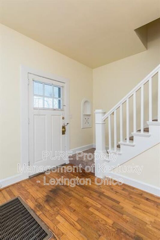 Building Photo - 7 Dogwood Ln