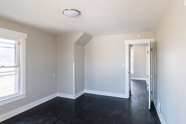 Building Photo - 2141 Philadelphia Dr