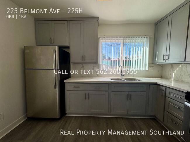 Building Photo - Beautiful Studio Apartment for Rent Long B...