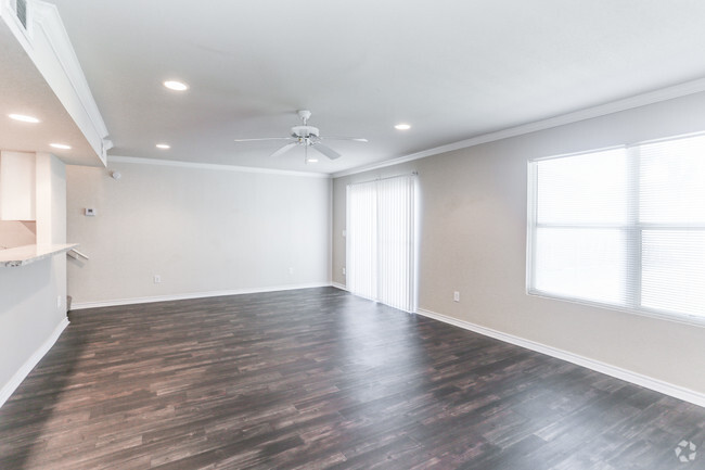 University Woods Duplexes - 2513 S. 3rd St Waco TX 76706 | Apartment Finder