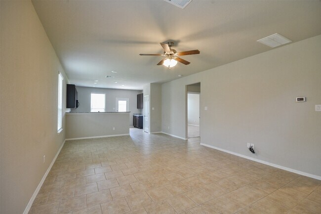 Building Photo - 24810 Winema Wds Ln