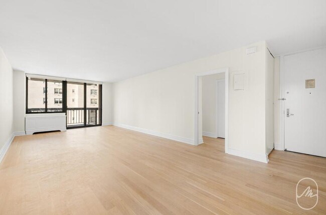 Primary Photo - 2 bedroom in New York NY 10023